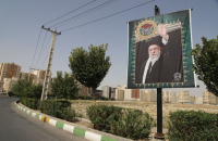 اکران گسترده تبلیغات محیطی پویش ملی «ای ایران بخوان» در سطح شهر قم